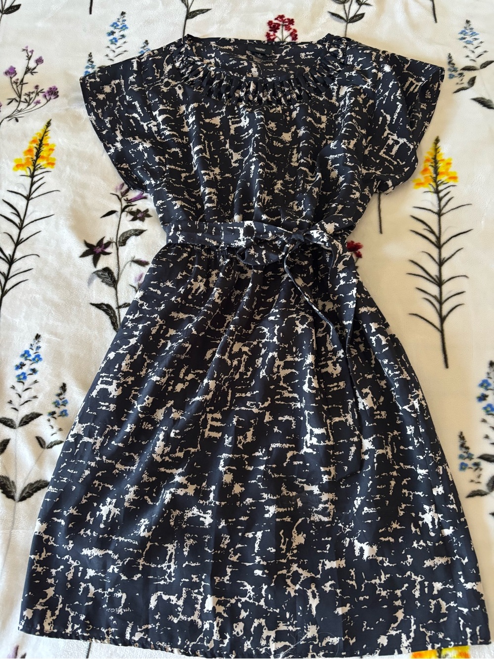Mossimo Supply Co. Black & White Abstract Print Belted Dress